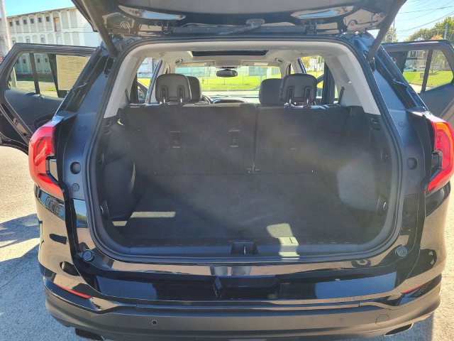 Used 2019 GMC Terrain SLT w/ Preferred Package AWD/4WD image 28