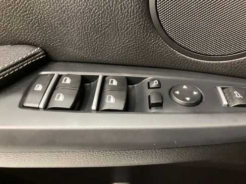 Used 2016 BMW X3 xDrive28i image 37