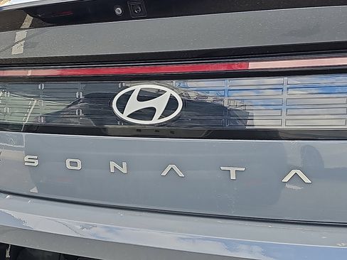 Used 2024 Hyundai Sonata SEL FWD image 30