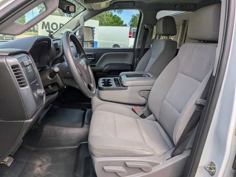 Used 2019 Chevrolet Silverado 2500 W/T w/ WT Convenience Package image 11