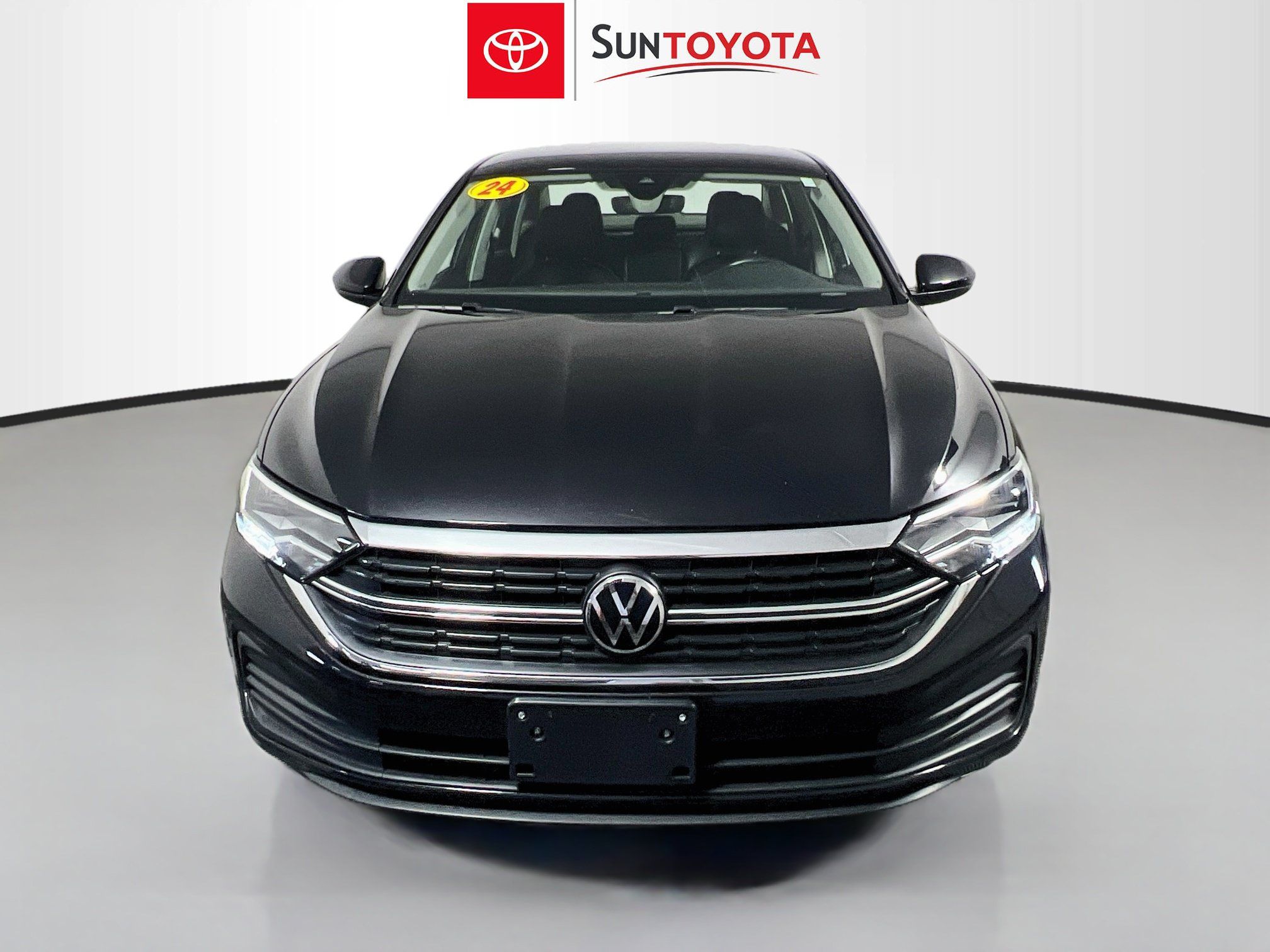 Used 2024 Volkswagen Jetta SE FWD image 10