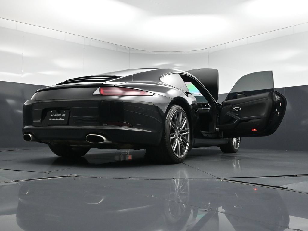 Used 2013 Porsche 911 Carrera RWD image 34