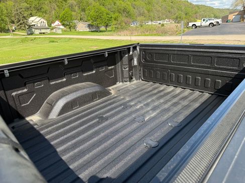Used 2026 Chevrolet Silverado 2500 LTZ w/ LTZ Premium Package AWD/4WD image 14