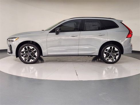New 2026 Volvo XC60 B5 Plus w/ Protection Package Premier image 5