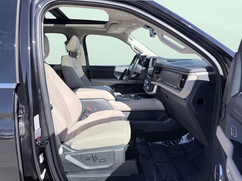 Used 2024 Ford Expedition Max Limited image 52