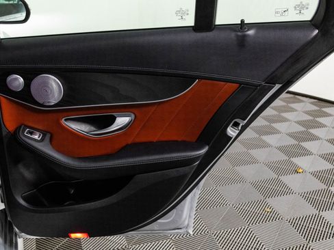 Used 2015 Mercedes-Benz C 300 4MATIC Sedan image 39