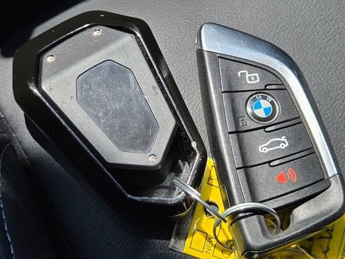 Used 2025 BMW M2 w/ Lighting Package RWD image 42