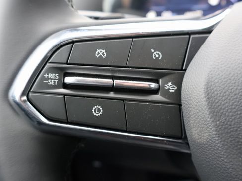 New 2026 Chevrolet Equinox LT image 16