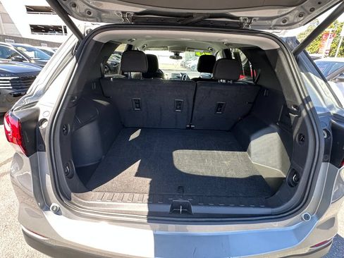 Used 2024 Chevrolet Equinox LT FWD image 22