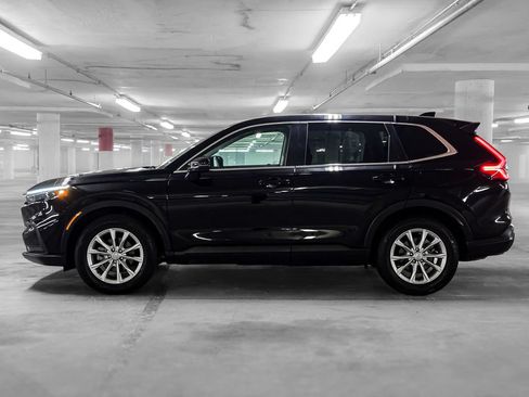 Used 2025 Honda CR-V EX image 12