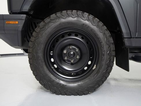 Used 2024 INEOS Grenadier Trialmaster Edition AWD/4WD image 9