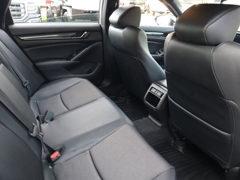 Used 2022 Honda Accord Sport image 27