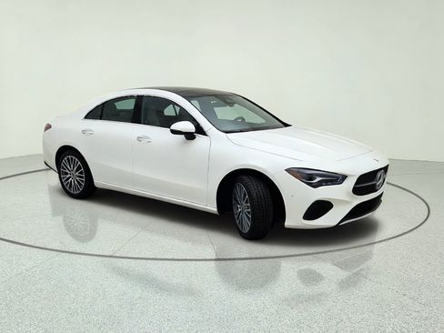 Used 2026 Mercedes-Benz CLA 250 image 5