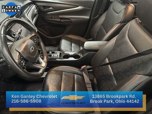 Used 2023 Chevrolet Bolt EUV LT w/ Convenience Package image 9