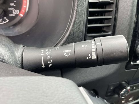 Used 2024 Nissan Frontier PRO-4X w/ Pro Convenience Package image 29