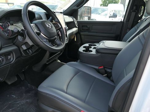 New 2026 RAM 3500 Tradesman AWD/4WD image 9