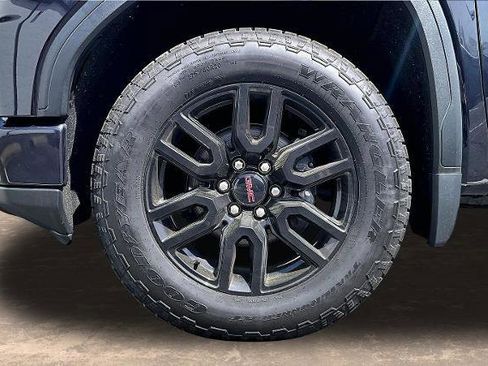 Used 2023 GMC Sierra 1500 Elevation image 34