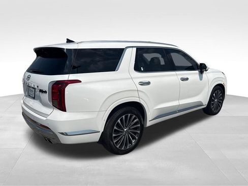 Used 2023 Hyundai Palisade Calligraphy AWD/4WD image 5