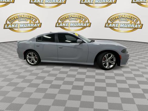 Used 2022 Dodge Charger R/T RWD image 4