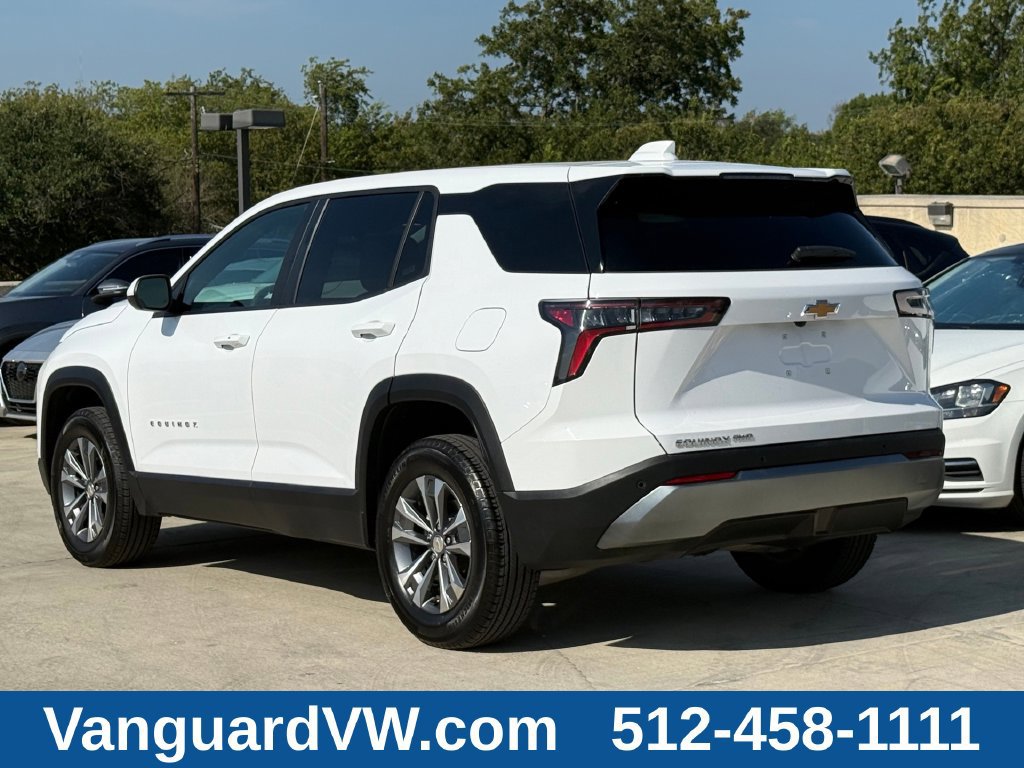 Used 2026 Chevrolet Equinox LT AWD/4WD image 7