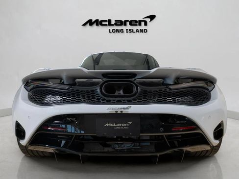 New 2026 McLaren 750S image 8