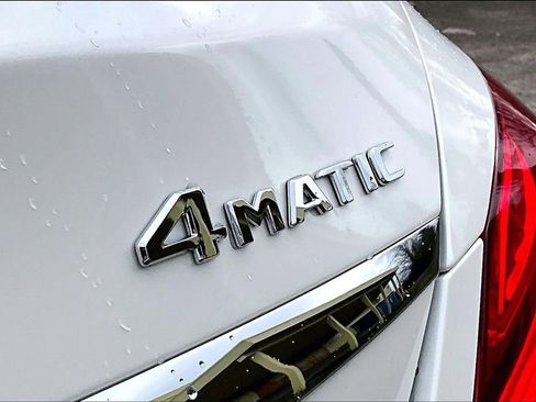 Used 2018 Mercedes-Benz C 300 4MATIC Sedan image 11