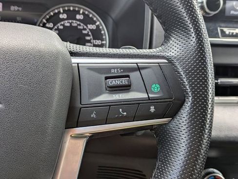 Used 2024 Mitsubishi Outlander SE AWD/4WD image 28