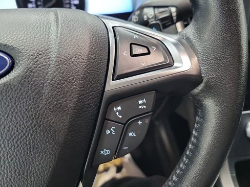 Used 2022 Ford Edge SEL w/ Sport Appearance Package image 37