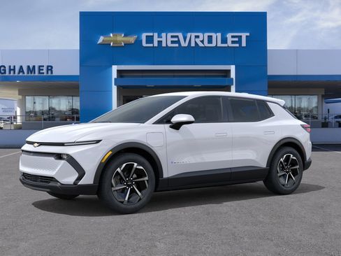 New 2026 Chevrolet Equinox EV LT w/ Comfort Package FWD image 26