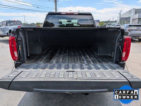 Used 2023 GMC Sierra 1500 AT4 AWD/4WD image 12