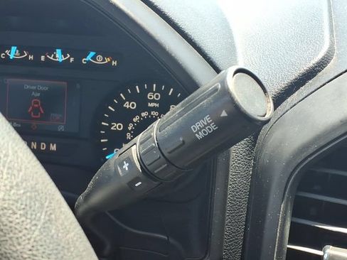 Used 2019 Ford F150 XL w/ Equipment Group 101A Mid AWD/4WD image 9