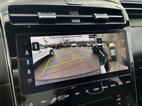 Used 2024 Hyundai Santa Cruz Limited image 19