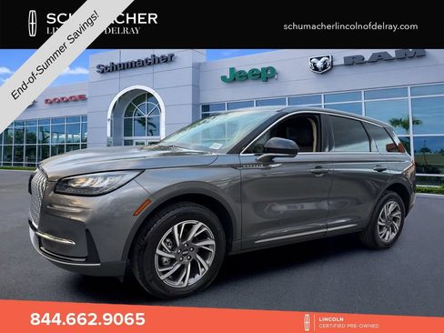 Used 2024 Lincoln Corsair FWD image 3