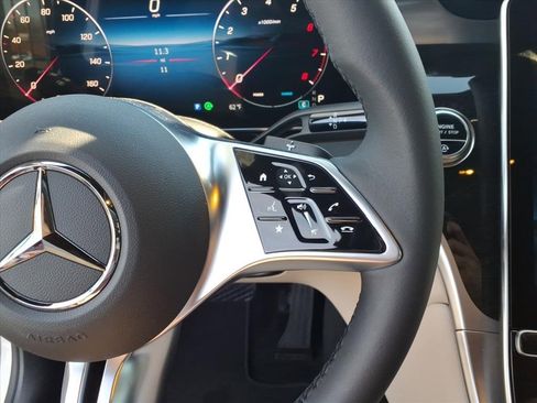 New 2026 Mercedes-Benz GLC 300 4MATIC image 21