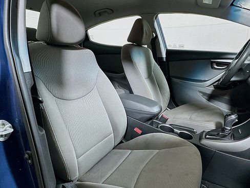 Used 2016 Hyundai Elantra SE image 26