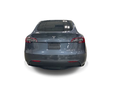 Certified 2023 Tesla Model Y Long Range AWD/4WD image 5