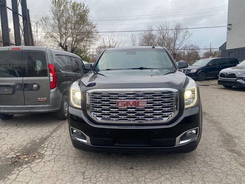 Used 2015 GMC Yukon XL Denali w/ Premium Package image 3