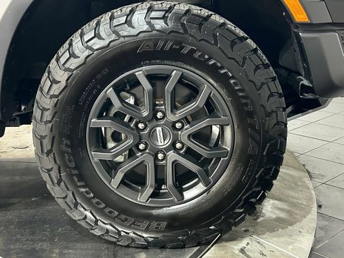Used 2025 Ford Ranger Raptor AWD/4WD image 27