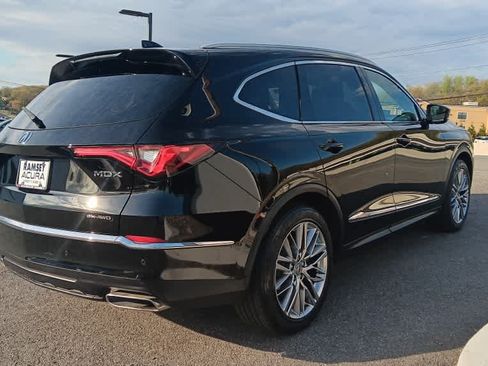 Used 2023 Acura MDX SH-AWD w/ Advance Package image 4