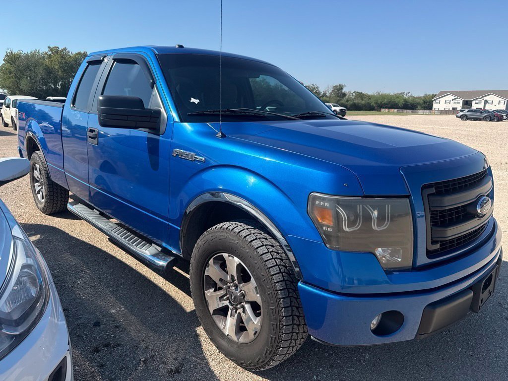 Used 2013 Ford F150 STX w/ Mid Equipment Group RWD image 3