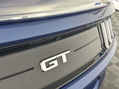 Used 2022 Ford Mustang GT RWD image 11