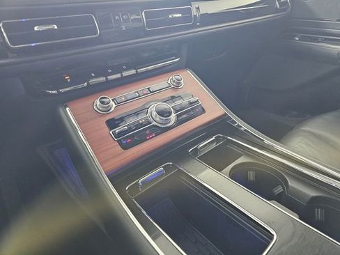 Used 2024 Lincoln Aviator Reserve image 30