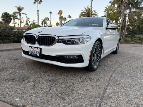 Used 2018 BMW 530e RWD image 3
