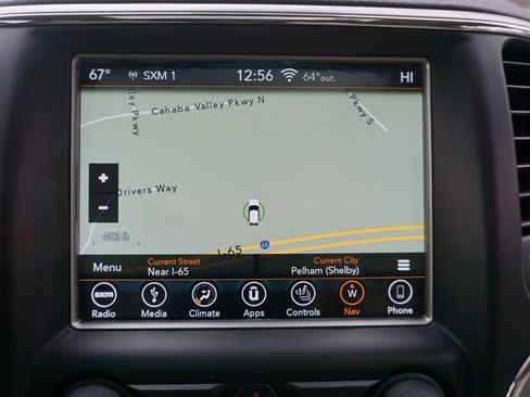 Used 2018 Jeep Grand Cherokee Limited image 11