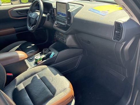 Used 2021 Ford Bronco Sport Outer Banks w/ Outer Banks Package (96D) AWD/4WD image 7
