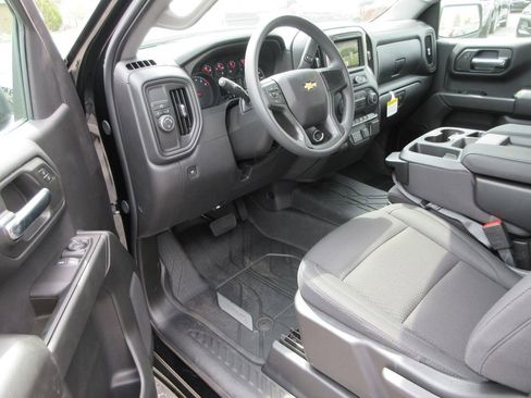 New 2026 Chevrolet Silverado 1500 W/T w/ WT Value Package RWD image 13