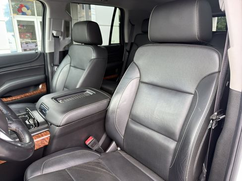 Used 2019 Chevrolet Tahoe Premier RWD image 23