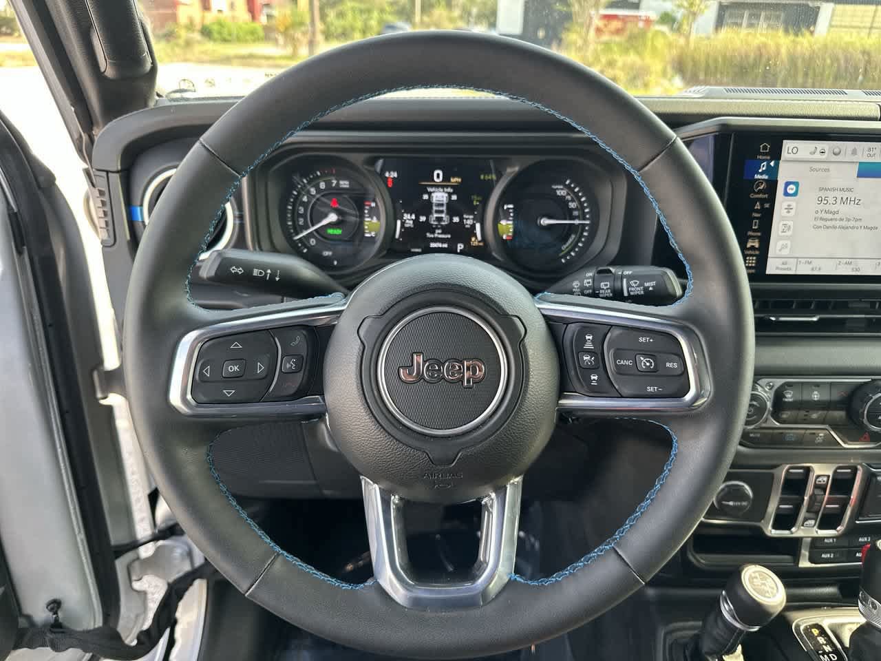 Used 2024 Jeep Wrangler High Altitude AWD/4WD image 22