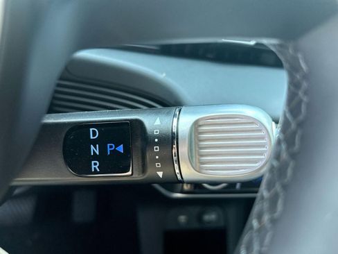 New 2024 Hyundai Ioniq 5 SEL image 21