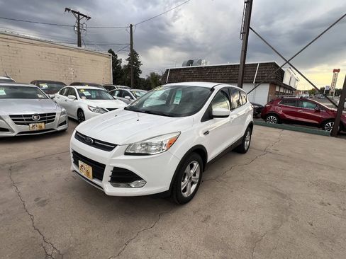 Used 2015 Ford Escape SE AWD/4WD image 3